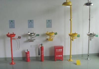 事故应急喷淋洗眼器与灭火剂的生产加工